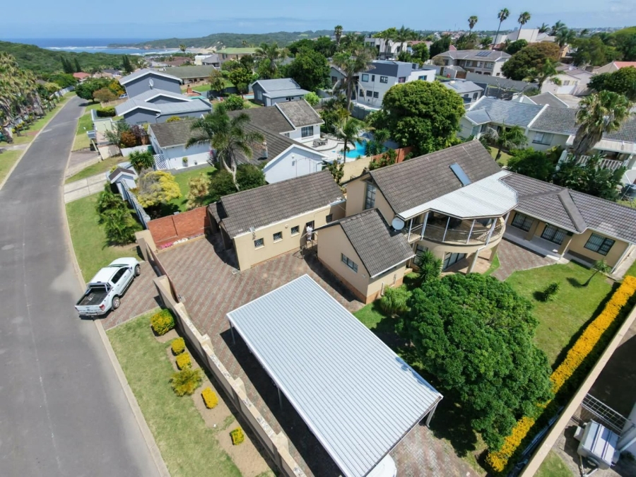 4 Bedroom Property for Sale in Blue Bend Eastern Cape